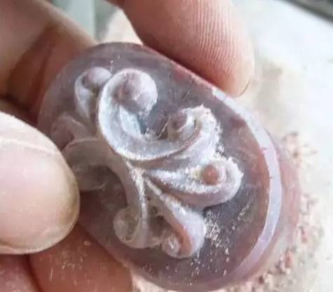 手工雕壽山石把件--附過程