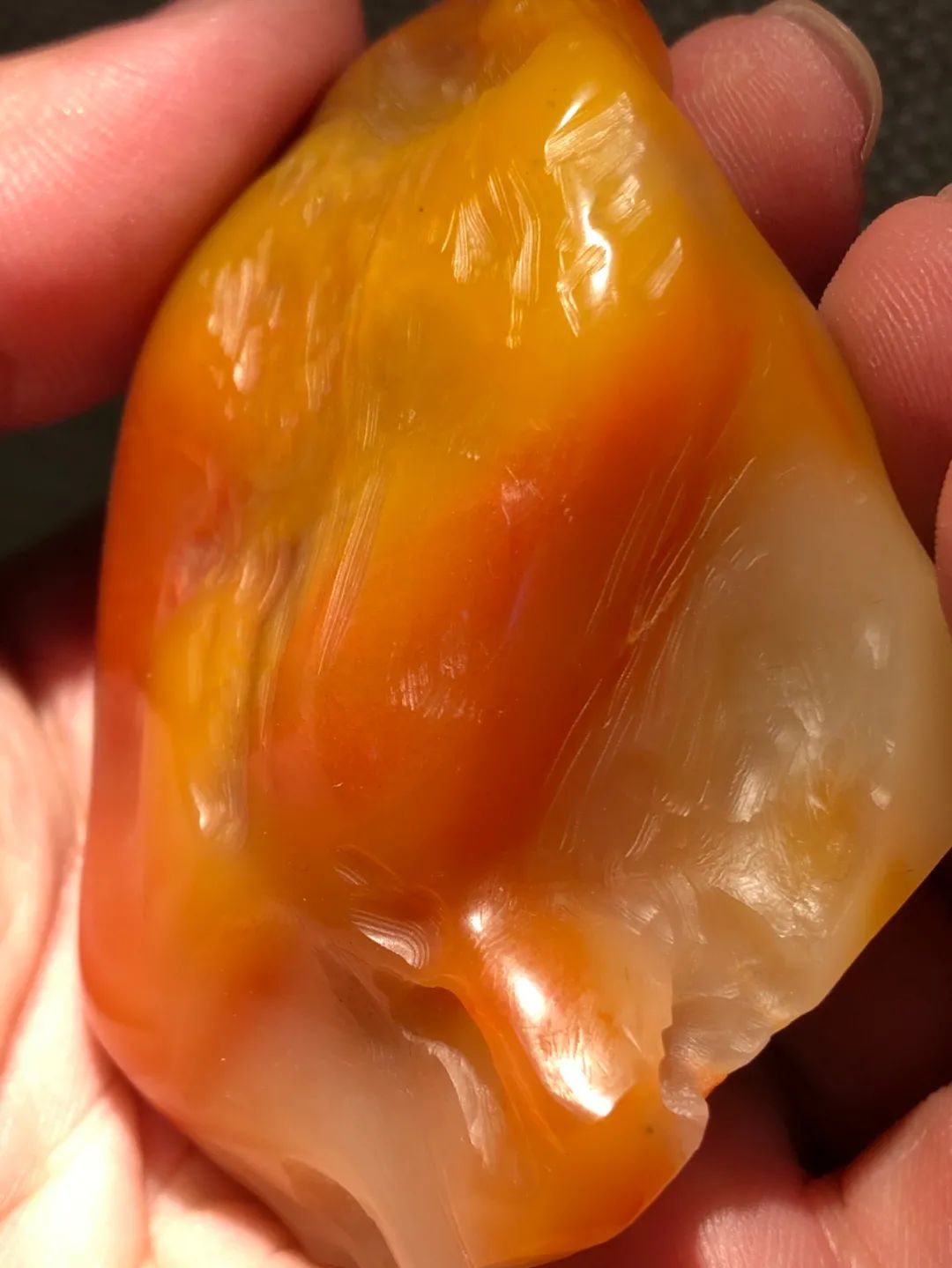 壽山芙蓉原石的切開這塊石頭才懂