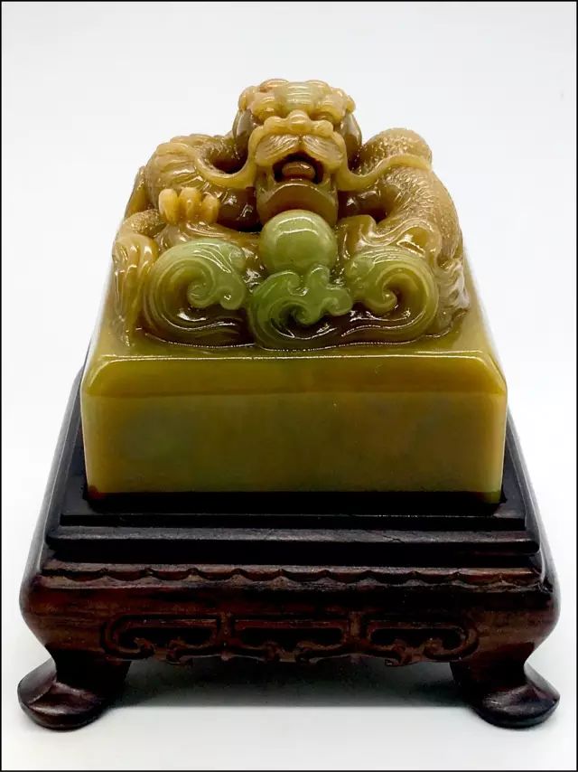 “壽山石”收藏——“ 財富傳承 福澤子孫 ”