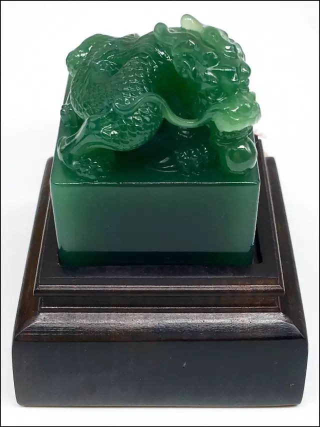 “壽山石”收藏——“ 財富傳承 福澤子孫 ”