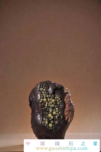 龍蛋石創(chuàng)作范式