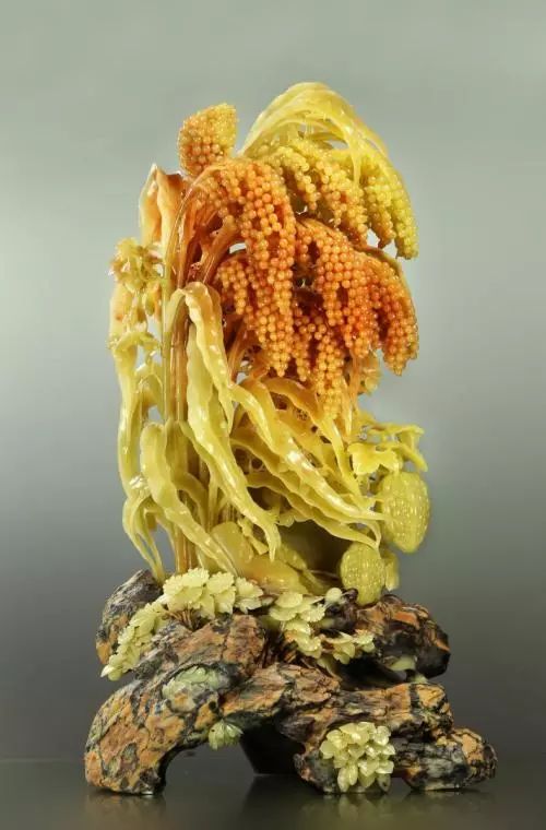 青田石雕藝術特色:斧鑿奪神鬼,人巧勝天然 青田石雕藝術特色:斧鑿奪神鬼,人巧勝天然