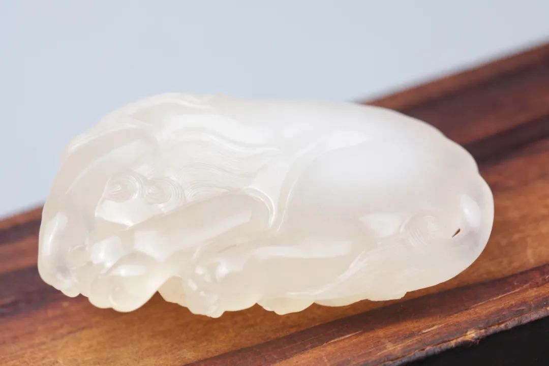 丘曉麗作冰糖雪梨壽山荔枝凍石創作過程