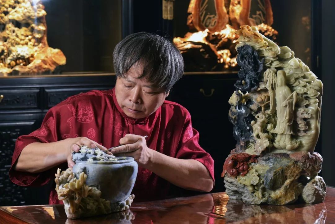 青田石雕大師陳小甫作品照片