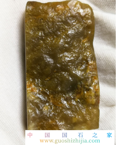 昌化牛角凍石價格高嗎?昌化牛角凍原石特點圖片 昌化牛角凍石價格高嗎?昌化牛角凍原石特點圖片