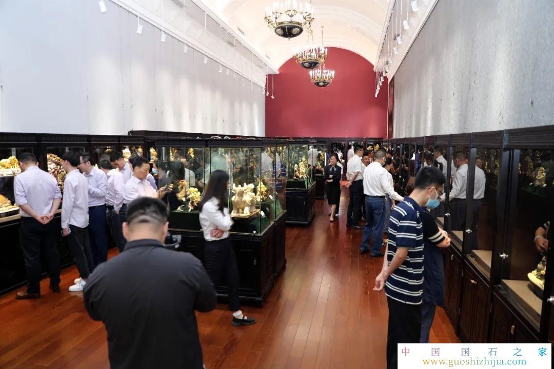 2022青田石雕大師精品展會在紹興市新昌縣舉行