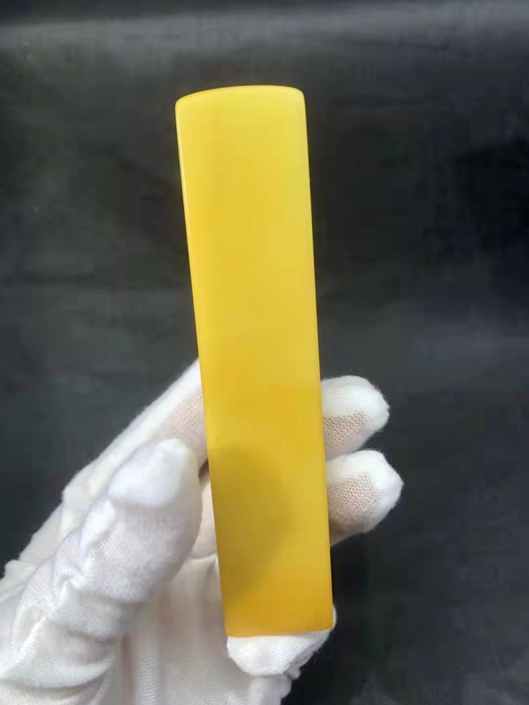 如何鑒定青田石燈光凍