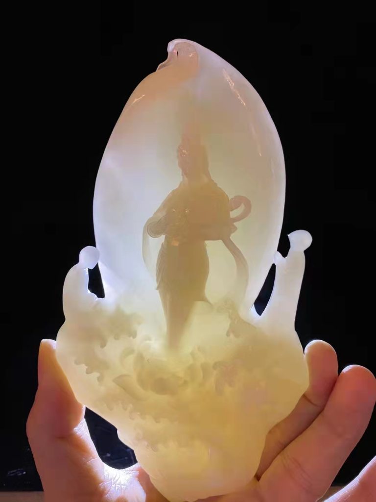 白色壽山石原石價格