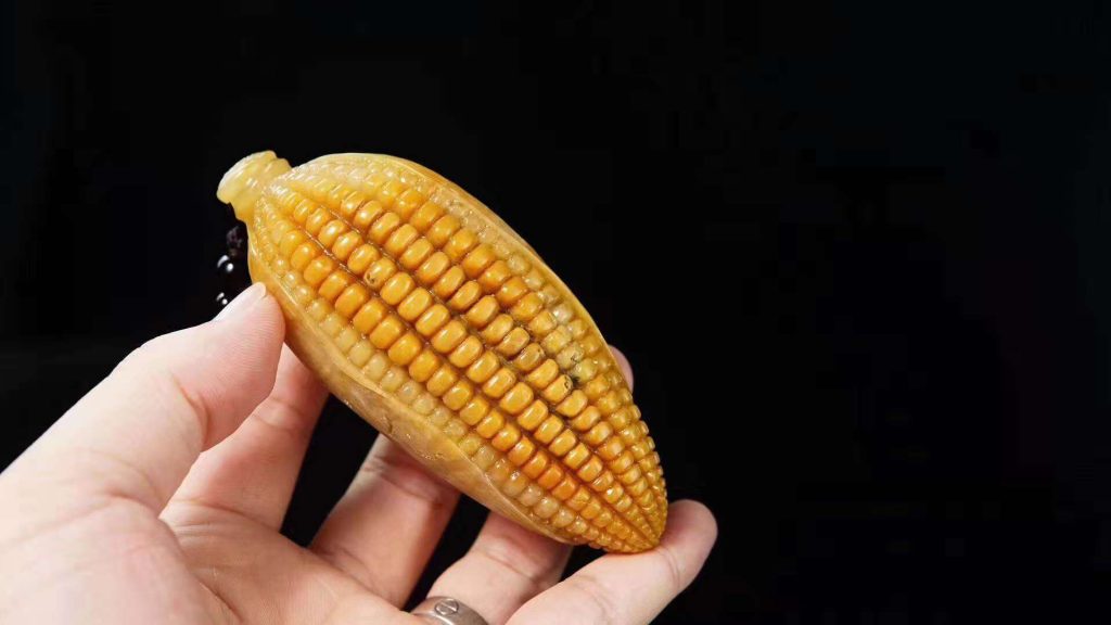 壽山石手玩件怎樣打油