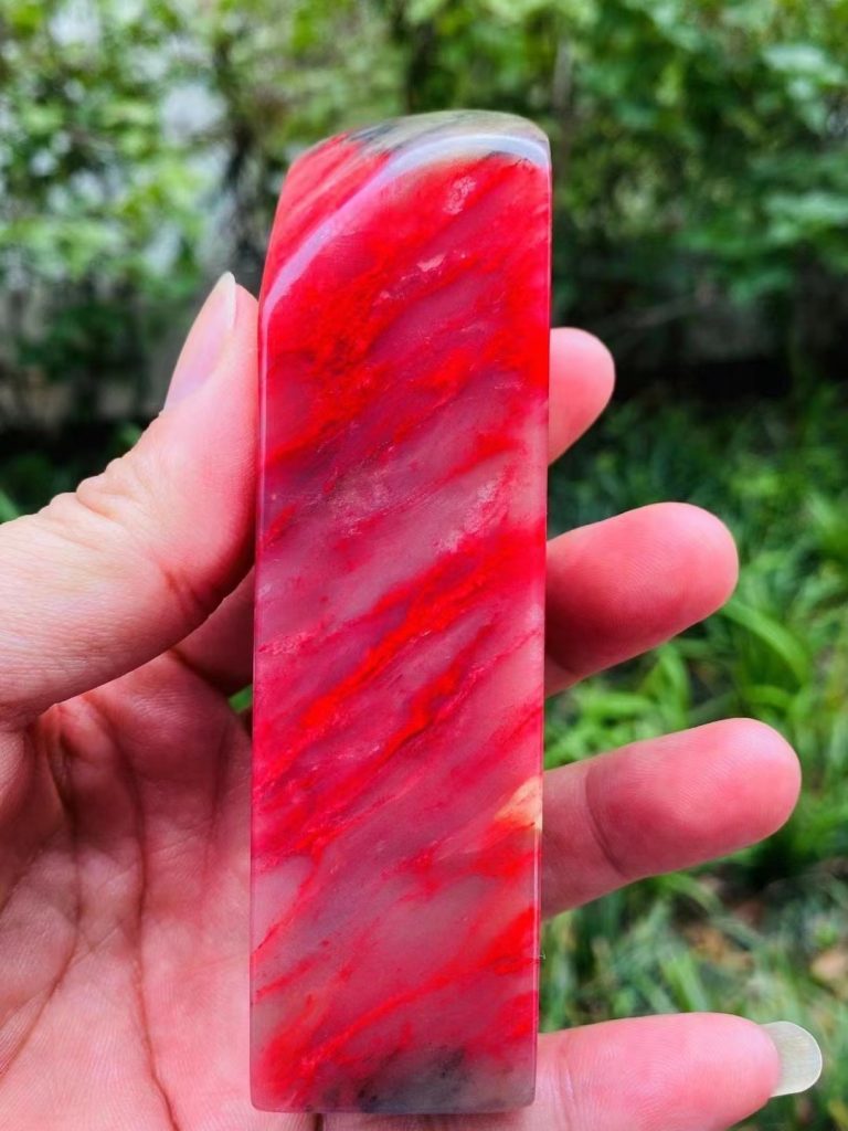 昌化與巴林雞血石如何鑒定