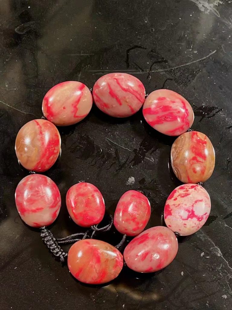 昌化粉凍雞血石原石價格