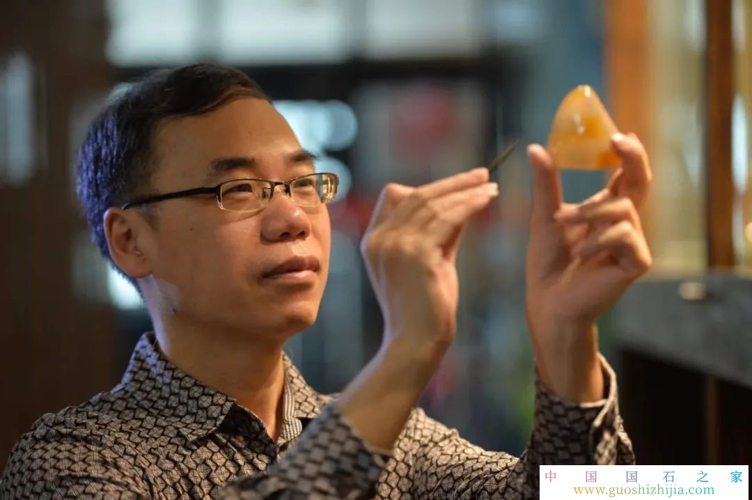 福州新晉中國工藝美術大師劉傳斌壽山石雕刻藝術