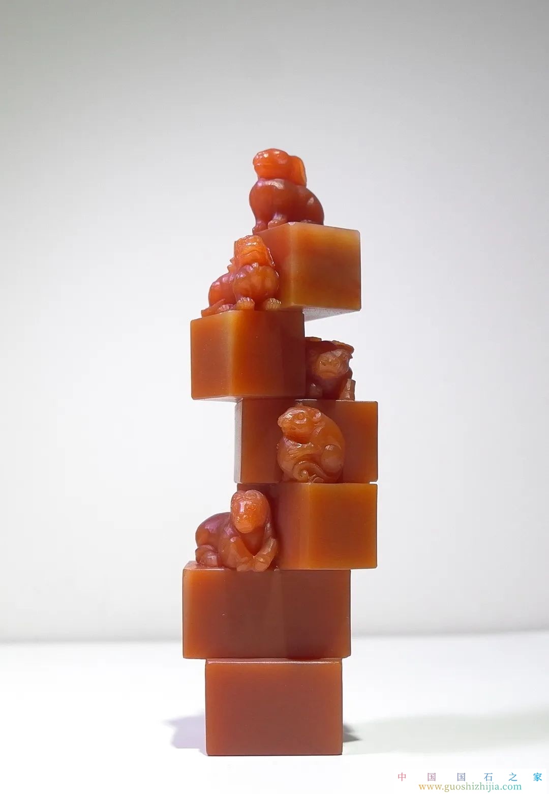 為創新不走尋常路——訪中國工藝美術大師、國務院特殊津貼專家潘驚石