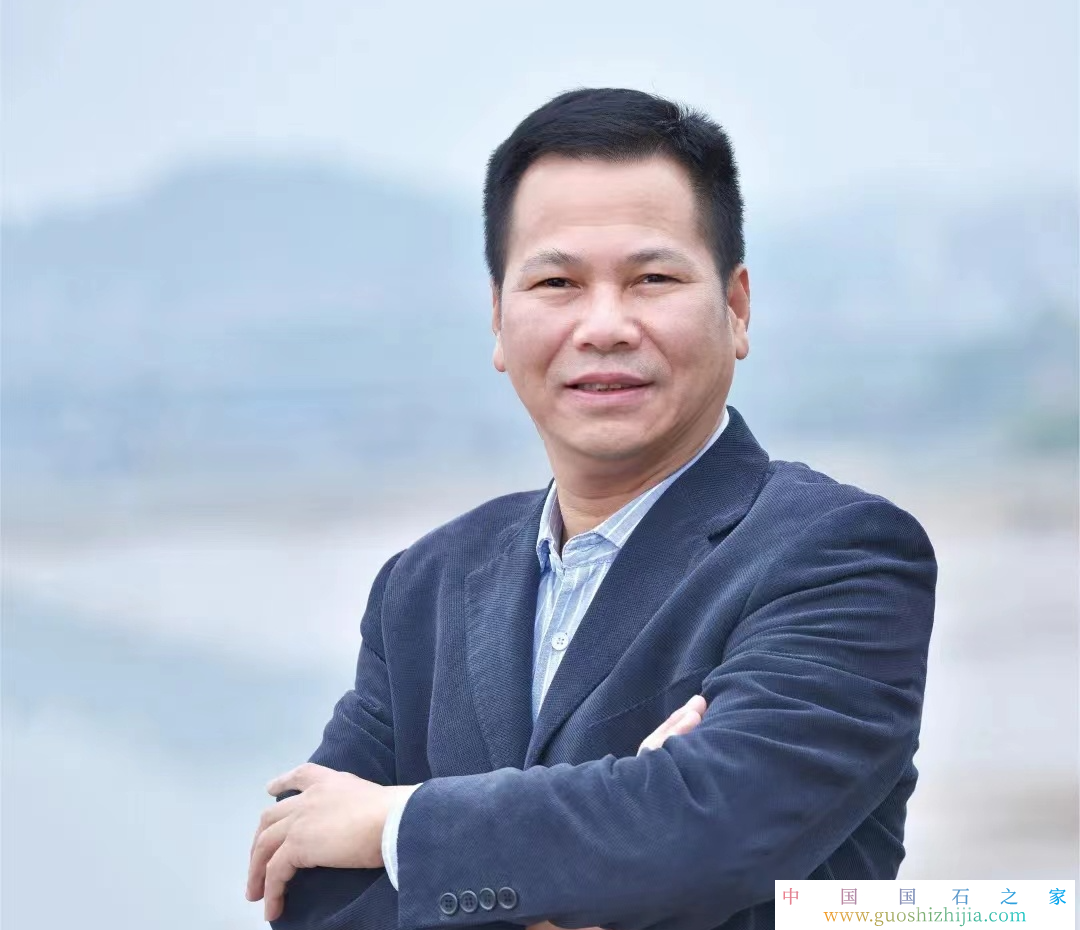 福州新晉中國(guó)工藝美術(shù)大師鄭則評(píng)壽山石雕刻藝術(shù)