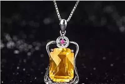 怎樣選擇適合自己的水晶才能轉(zhuǎn)運(yùn)?水晶佩戴擺放方法大全! 怎樣選擇適合自己的水晶才能轉(zhuǎn)運(yùn)?水晶佩戴擺放方法大全!